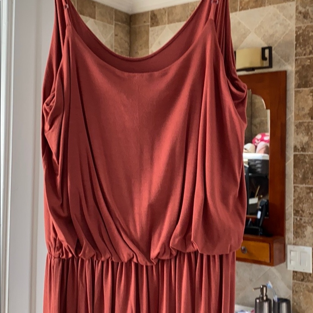 Lush knit maxi dress in color solid Marsala - Picture 5 of 8